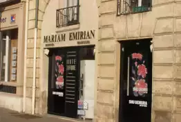 Emirian Bernar Versailles