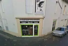 Le Long Court Coiffure Gorges