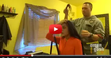 Ce coiffeur fait croire à ses clientes qu'elles perdent leurs cheveux
