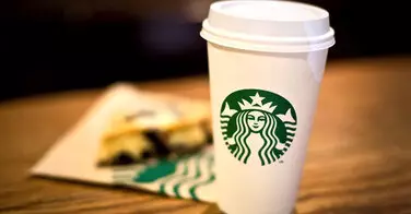 Découvrez comment Starbucks va vous aider à lutter contre la chute des cheveux !