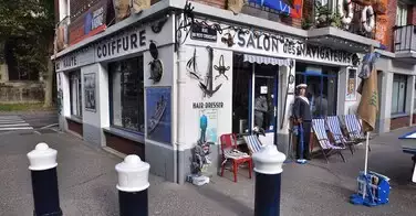 Un musée de la coiffure au Havre ouvre ses portes