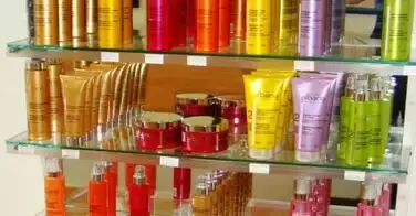 La vente de produits de coiffure est-elle autorisée dans sa franchise ?