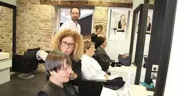 Y a-t-il trop de coiffeurs en France ?